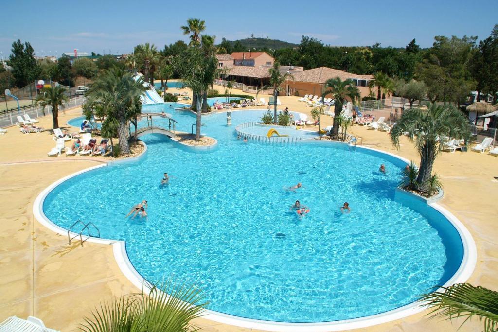 Camping Resort Les Champs Blancs Agde Dış mekan fotoğraf