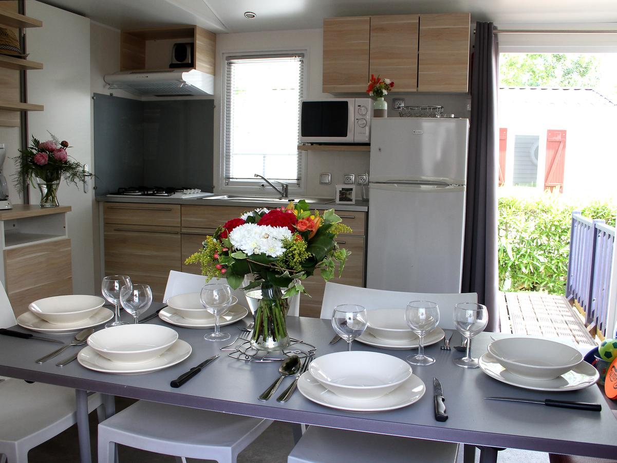 Camping Resort Les Champs Blancs Agde Dış mekan fotoğraf
